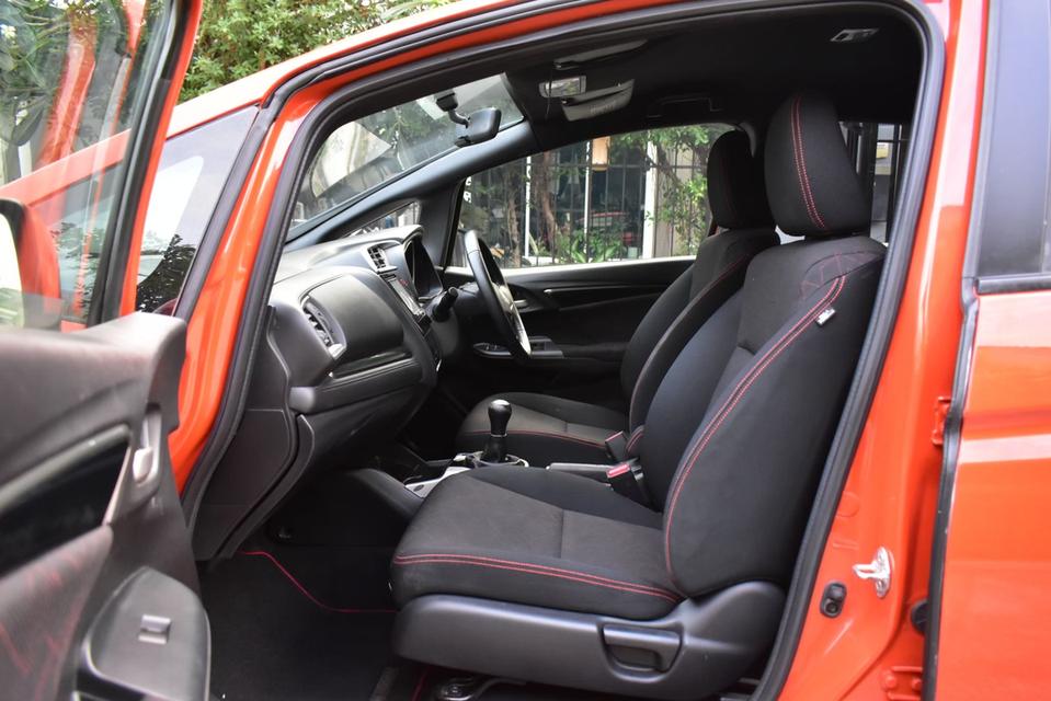 Honda Jazz Gk RS ตัวท็อปจากญี่ปุ่น 11