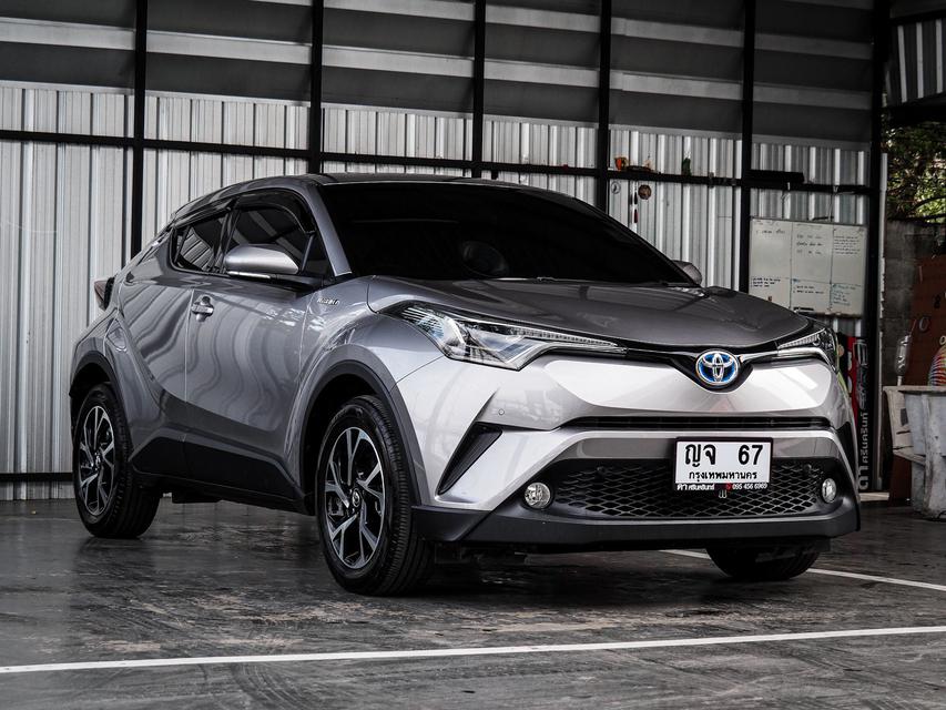 Toyota CHR 1.8 HV Mid ปี 2019 เลขไมล์ 30,000 กิโล 1