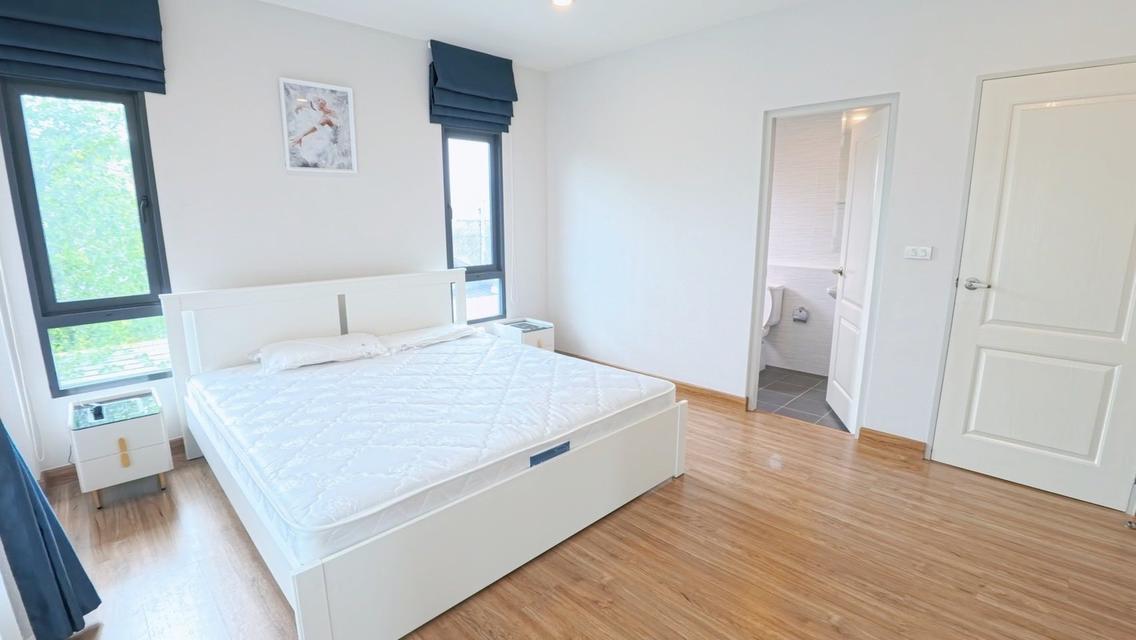 ให้เช่าบ้านเดี่ยว 2 ชั้น  เซนโทร วิภาวดี บ้านตกแต่งสวยพร้อมอยู่ (บ้านซอยต้นหลังมุมเป็นส่วนตัว) 3