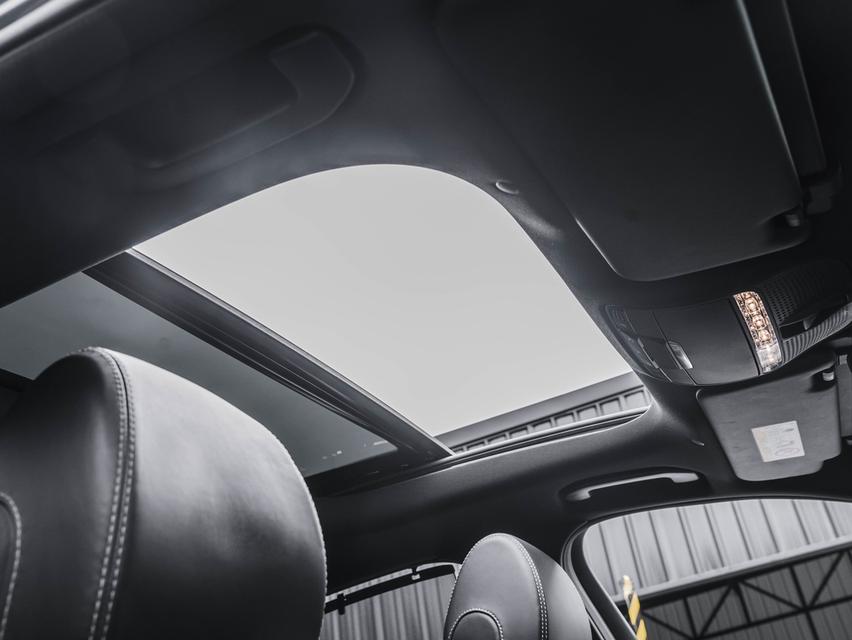 รหัสรถ 67GG5828 BENZ E350e AMG W213 ปี 2019 20