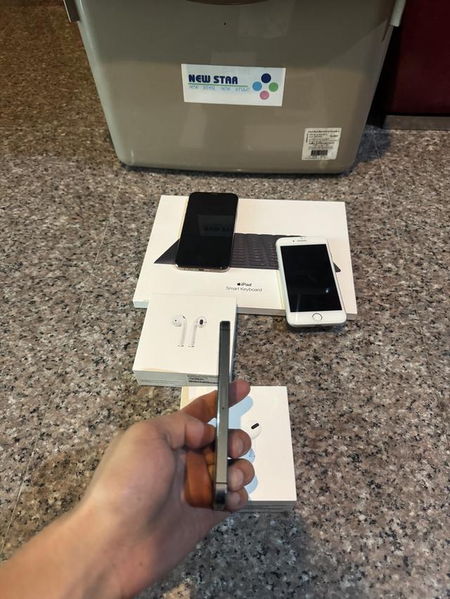 ขายๆๆๆถูกๆๆๆไอโฟน5สีดำ16กิ๊กสภาพสวยการใช้งานดีเยี่ยมทุกๆฟังชั่นเครื่องรีสโตได้ตลอดไม่มีติดแอคเค้าใดๆคับ  สภาพ: 90% สวยๆคับ  ราคา: 1790 มารับเอง 1290 รูปที่ 5