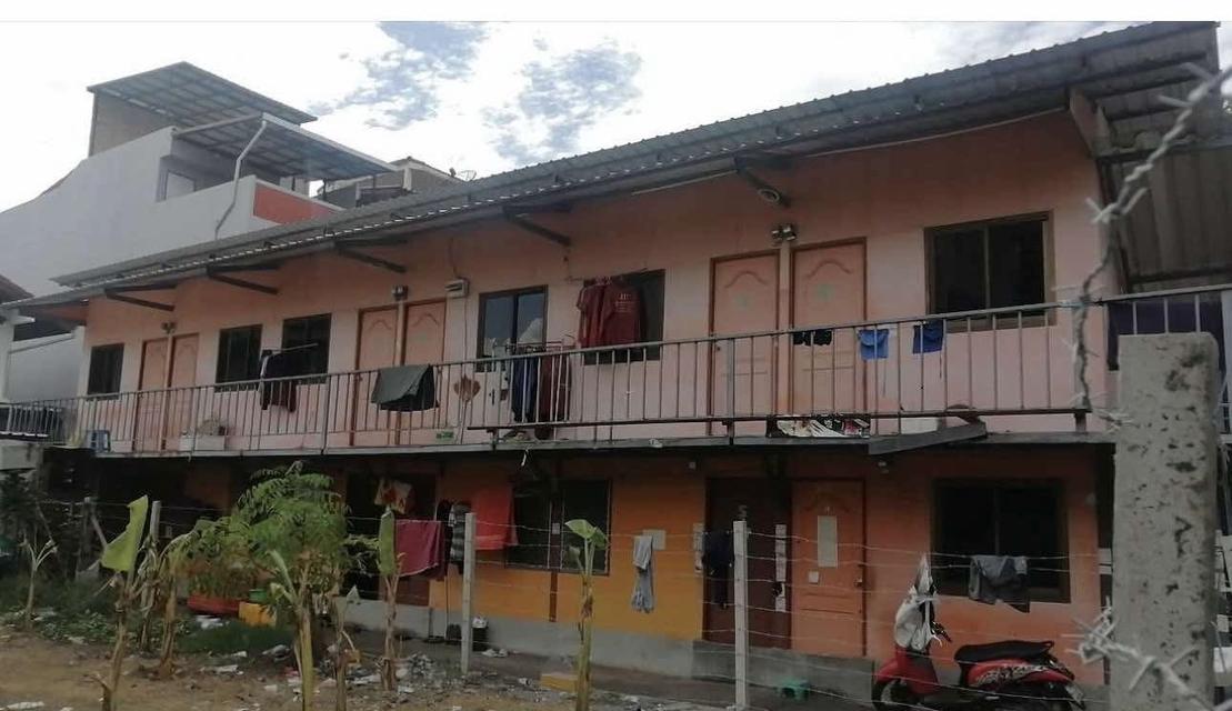 ขายที่ดิน51ตรว  พร้อมห้องเช่า12ห้อง 1