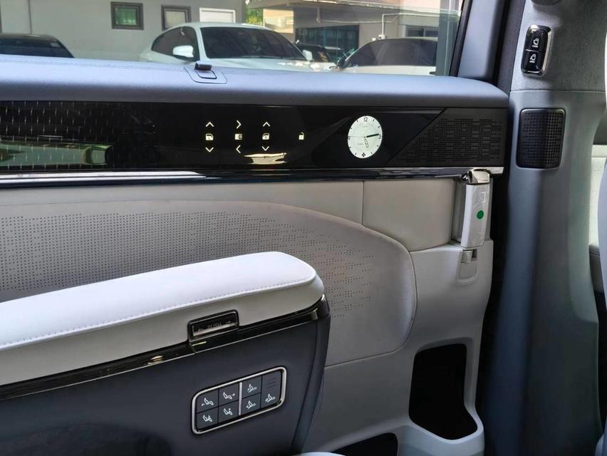 ✴️Zeekr 009 Flagship 6-Seats AWD รุ่น Top สุด ปี 2025✴️ รูปที่ 9