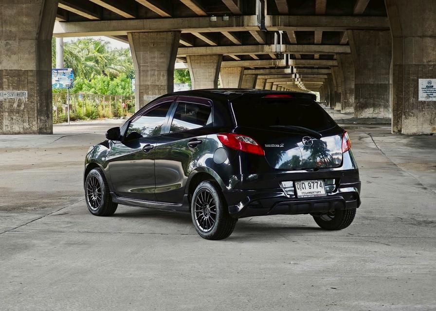 Mazda-2 1.5 Hatchback Auto ปี 2011