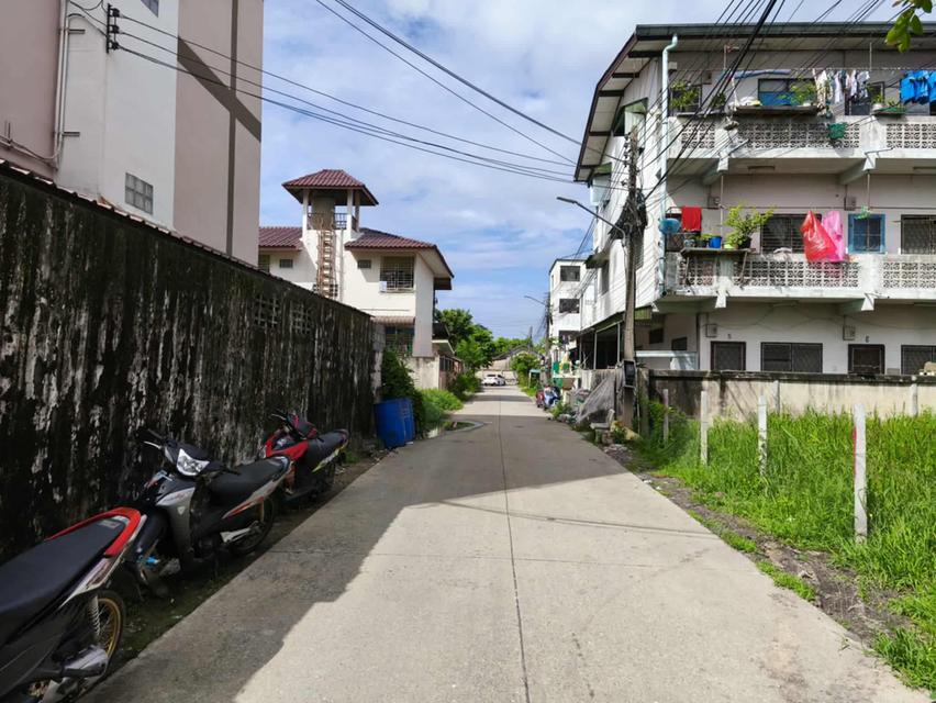 ขายที่ดินสวยถมแล้วคูบางหลวงสีม่วง 60 ตรว.ซอยเรณูอุทิศ ใกล้ถ.ปทุมธานี-บางเลน346-200เมตร อ.ลาดหลุมแก้ว ปทุมธานี 6