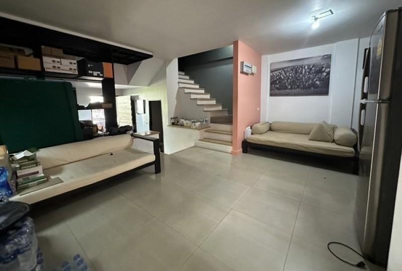 ขายด่วนถูกสุด Townhome 3 ชั้นหลังมุม TownPlus เกษตร-นวมินทร์ ใกล้ CDC, รถไฟฟ้า 2