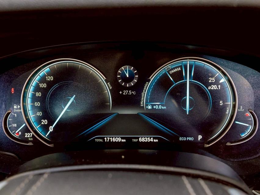 BMW 520d Sport ปี2018 8