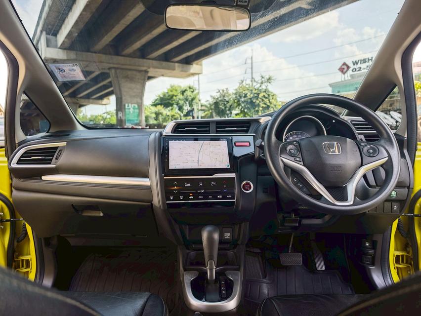 2015 Honda Jazz 1.5 SV AT รถสวย มือเดียว ป้ายแดง ไมล์น้อย รูปที่ 10