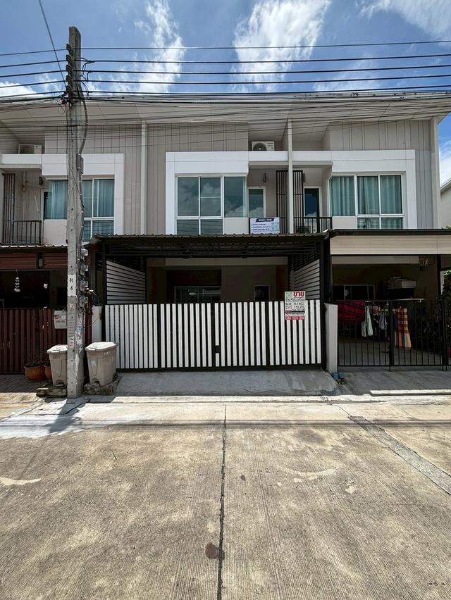 ทาวน์โฮม 2 ชั้น หมู่บ้าน Citysense เพชรเกษม 69 1