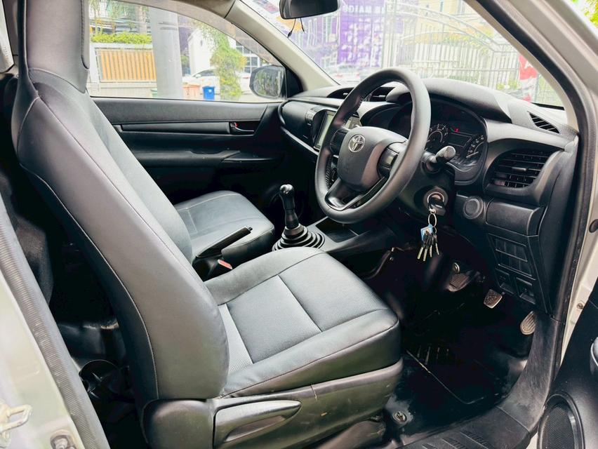 2021 Toyota HILUX REVO 2.4 Single Cab Entry 9