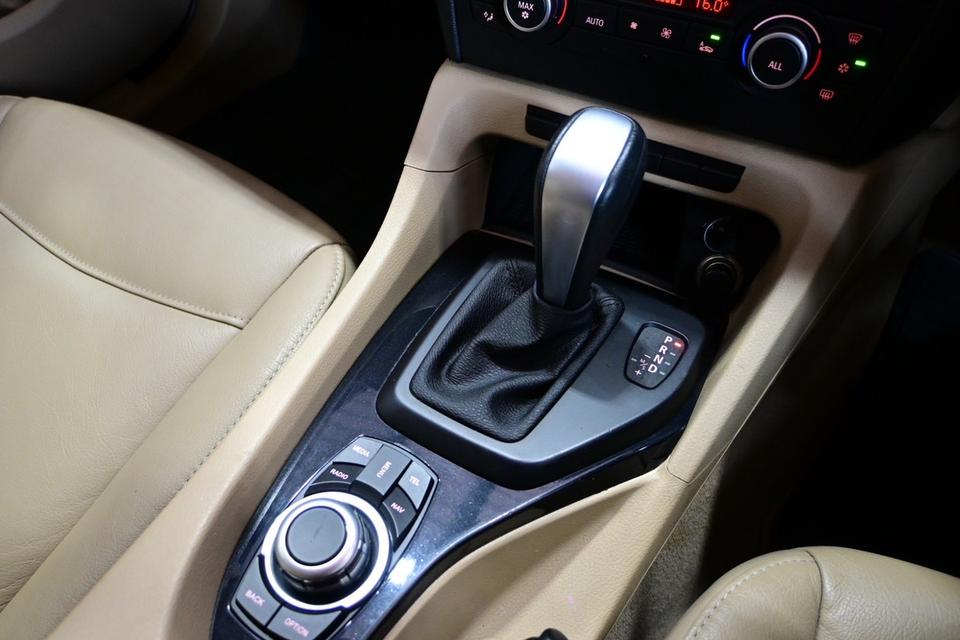 รหัสรถ JRS6969 BMW x1 sDrive18i ปี12 รูปที่ 19