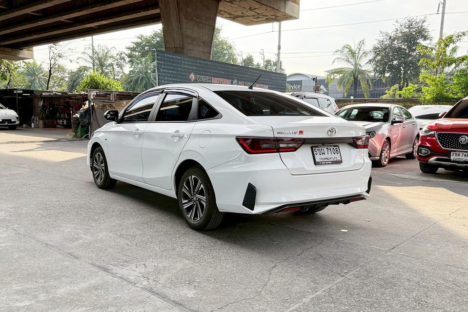 Toyota YARIS ATIV 1.2 Sport AT ปี 2024 รถสวยมือเดียว ไมล์น้อย 7