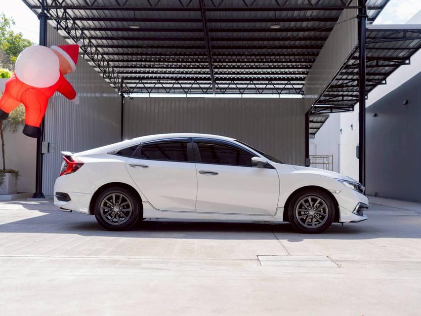 HONDA CIVIC 1.8EL ปีจด2020 เจ้าของเดียว คู่มือ กุญแจสำรองครบ