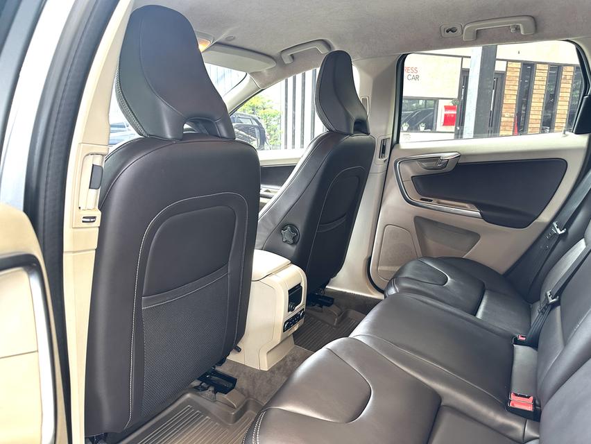 VOLVO XC60 2.0 D4 เครื่องยนต์ดีเซล ปี2013 12