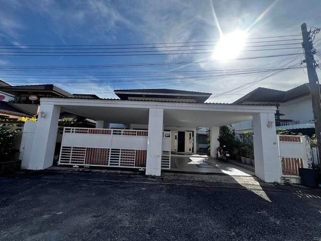 PB5851ขายบ้านเดี่ยว ซอยลาดปลาเค้า 10 เนื้อที่ 54 ตารางวา ถนนหน้าบ้านกว้าง 1