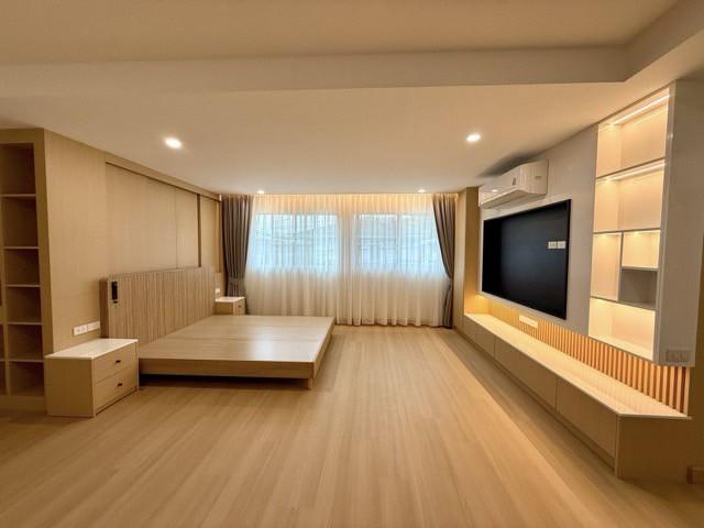 ให้เช่าบ้านเดี่ยว 2 ชั้น เนื้อที่ 50 ตร.ว ซอยรามคำแหง24 บ้านปรับปรุงใหม่สวย พร้อมเฟอร์นิเจอร์ 9