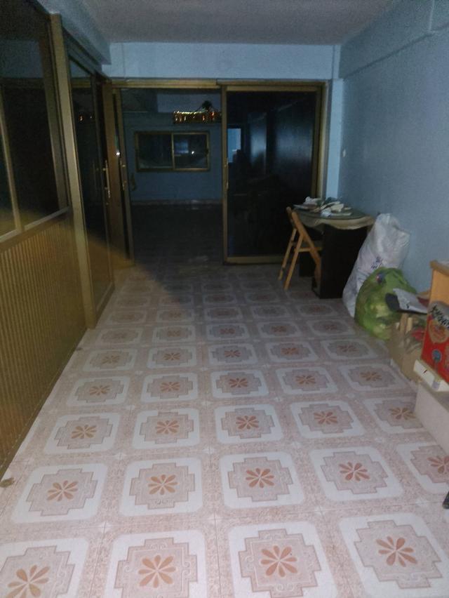 บ้านตึกสามชั้นเนื้อที21ตรว.ตกแต่งเสร็จ 4