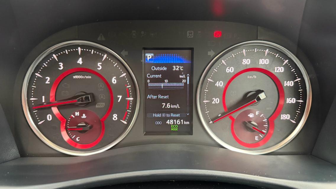 TOYOTA ALPHARD 2.5 SC PACKAGE 2022 สีดำ Milage 48,XXX KM. รถสวย ไม่มีอุบัติเหตุใดๆ ใช้น้อยสภาพดี รูปที่ 5