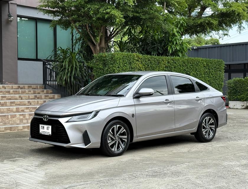2023 TOYOTA YARIS ATIVE 1.2 SMART รถมือเดียว 23,000 กม สภาพป้ายแดง รถไม่เคยมีอุบัติเหตุครับ