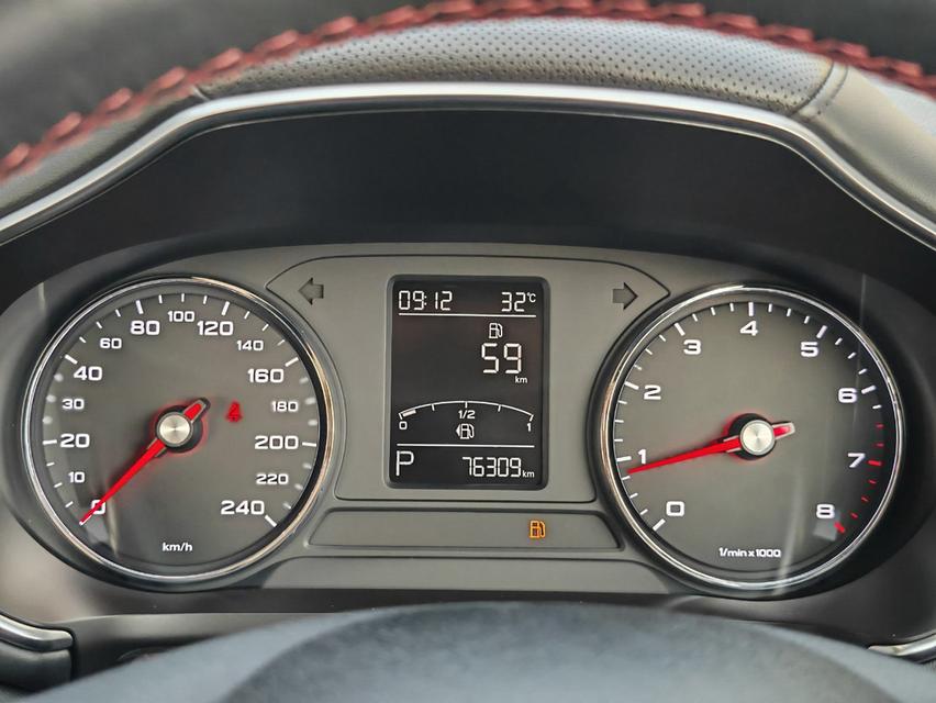 ขาย MG HS 1.5 C โฉมปัจจุบัน ปี 2020 13