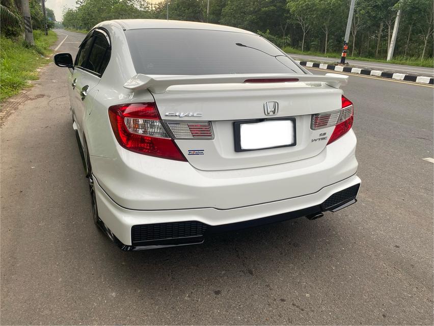 Honda Civic FB 2014 es 3