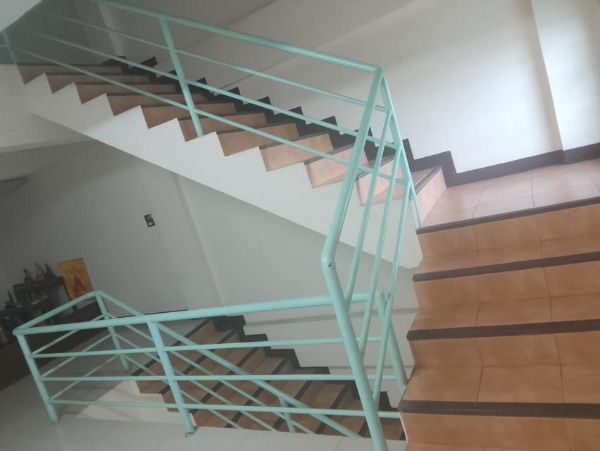 อาคารพาณิชย์ 4 ชั้นครึ่ง 12