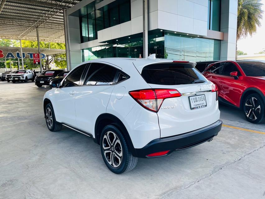 Honda Hr-v 1.8E Auto ปี20 มือแรกไมล์8หมื่นแท้ รูปที่ 4
