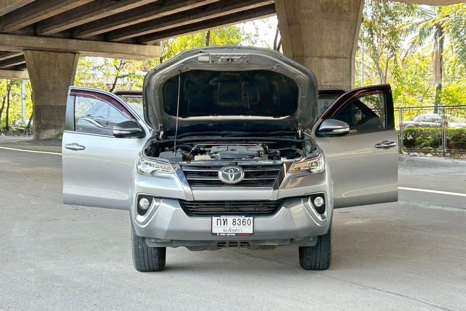 🔥ฟรีดาวน์ Fortuner รุ่นท๊อป 2.4 รถสวยมือเดียว Toyota Fortuner 2.4 V AT ปี 2016 รูปที่ 11