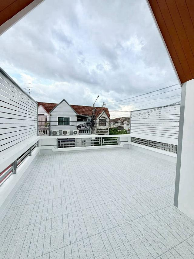 หมู่บ้านบัวทอง2  ติดรถไฟฟ้าสายสีม่วง สถานีคลองบางไผ่ ทาวน์เฮาส์ 2 ชั้น   ตกแต่งใหม่พร้อมอยู่ 20