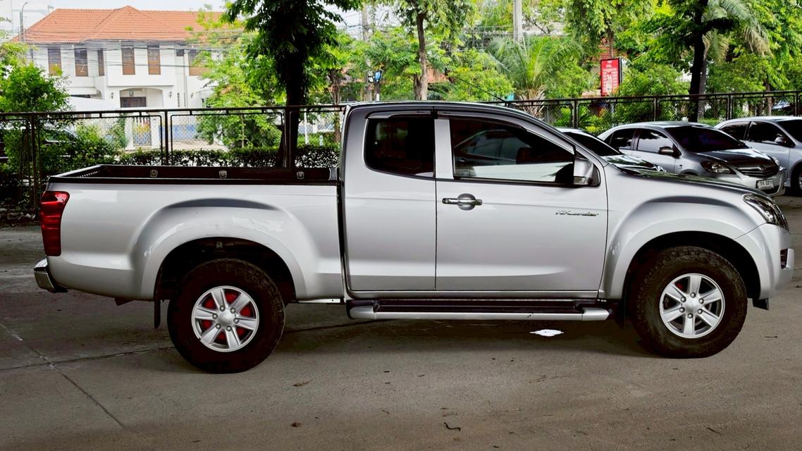 Isuzu D-Max Space Cab 2.5 Ddi Z Hi-Lander MT ปี 2012 8