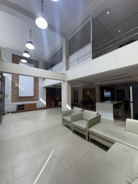 ขายอาคารพาณิชย์ 2 คูหา 6 ชั้น 600 ตร.ม. ถนนสุทธิสารวินิจฉัย ซอยพิบูลย์อุปถัมภ์ ใกล้ MRT สุทธิสาร 2