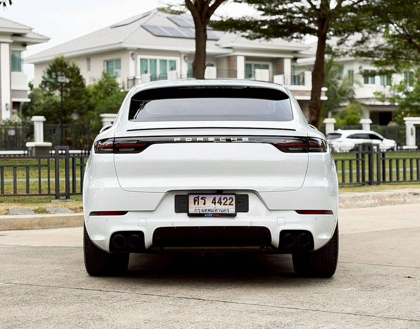 Porsche Cayenne E-hybrid Coupe ปี 2020 สีขาว ภายในแดงยอดนิยม Full option มี Warranty ถึง 2027 รูปที่ 5