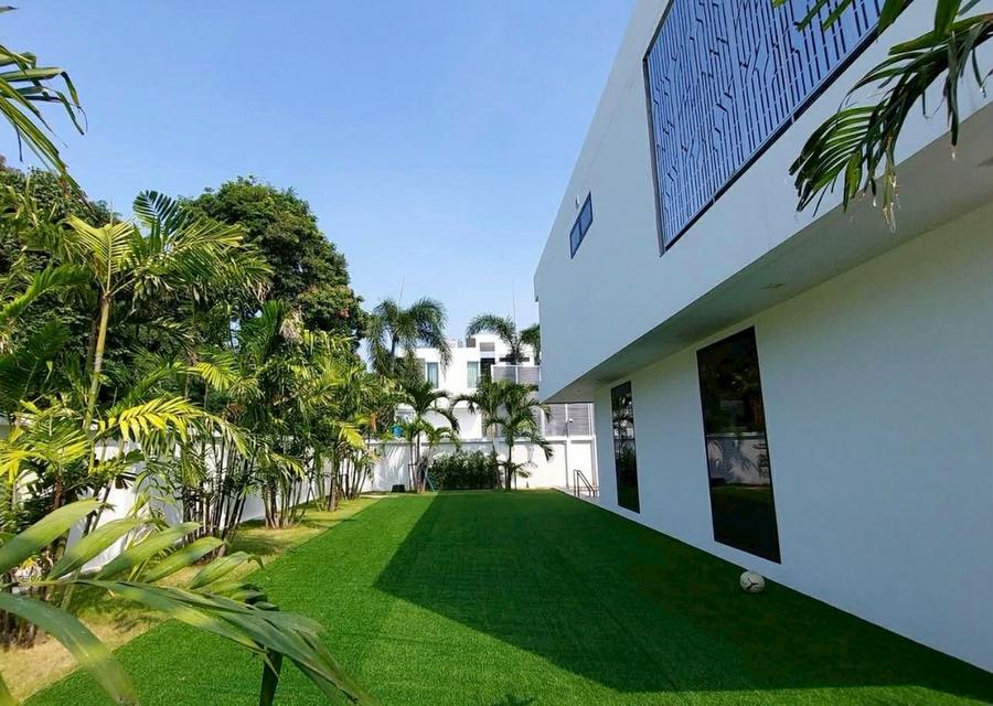 บ้านหรูสำหรับขาย เมืองพัทยา ชลบุรี 4