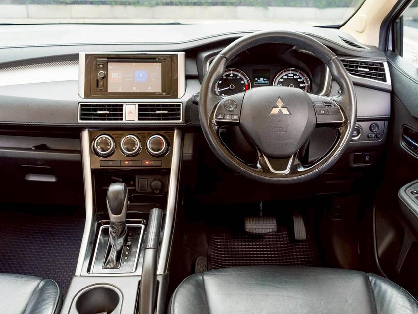 Mitsubishi Xpander 1.5 GT ปีจด 2020 11