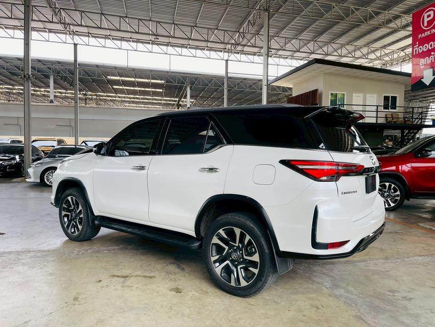 Toyota Fortuner 2.4 Legender 4WD ปี 23แท้ รูปที่ 5