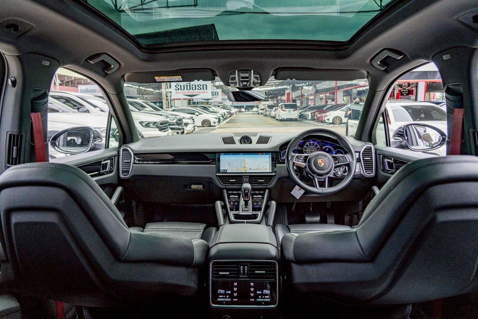 รหัสรถ NP828 PORSCHE CAYENNE 3.0 E-HYBRID COUPE 2020 11