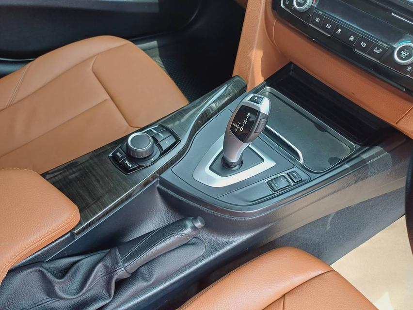 2017 BMW 320D LUXURY LCI AUTO สภาพสวยจัด 13