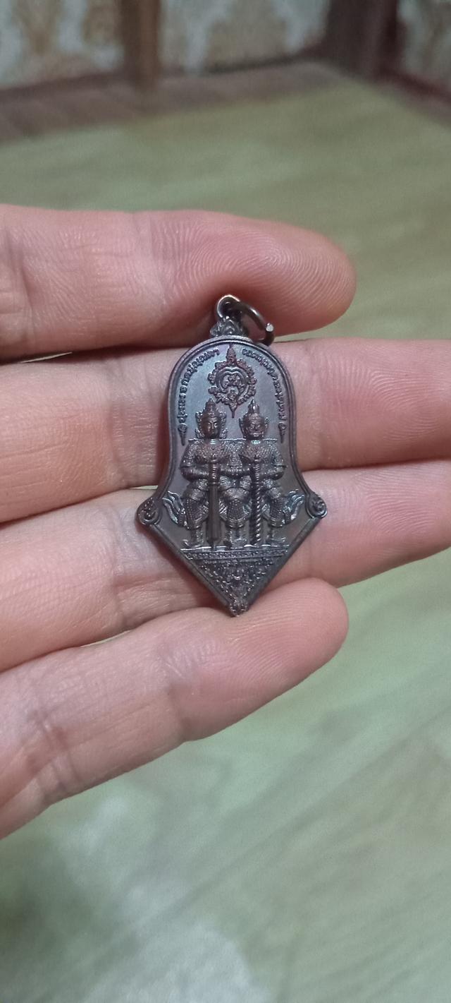 พระเครื่องทั่วไทยรวมเกจิ