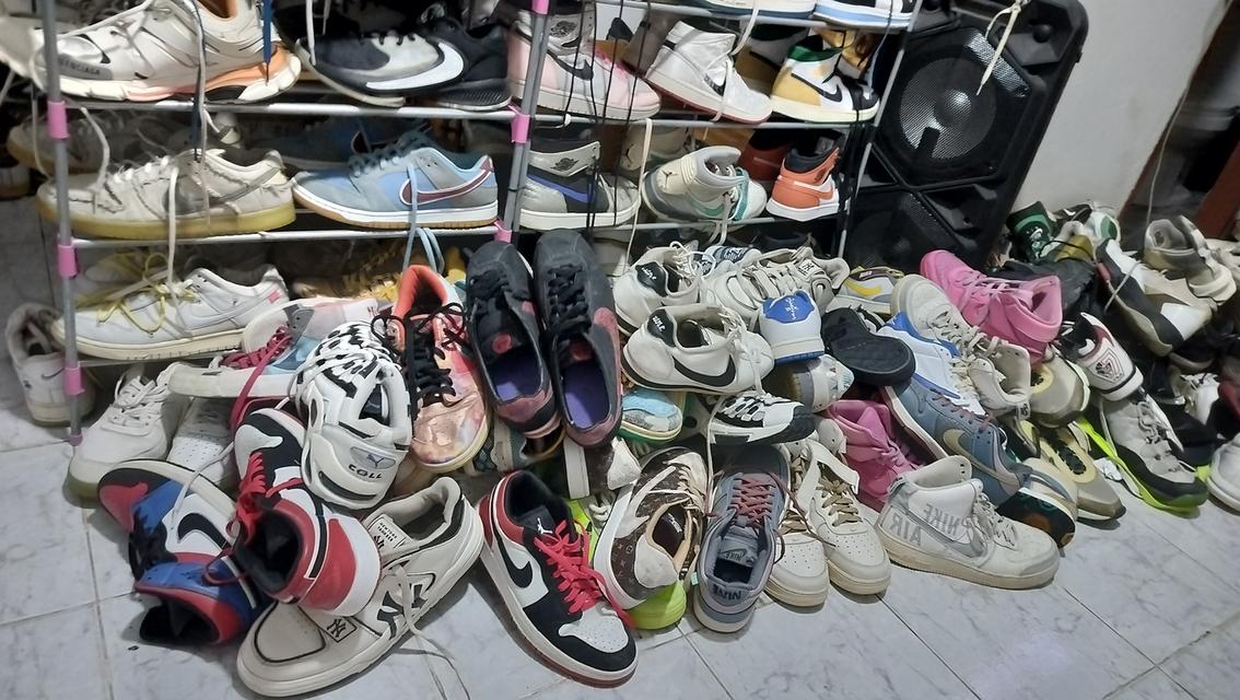 รองเท้ามือ2 4