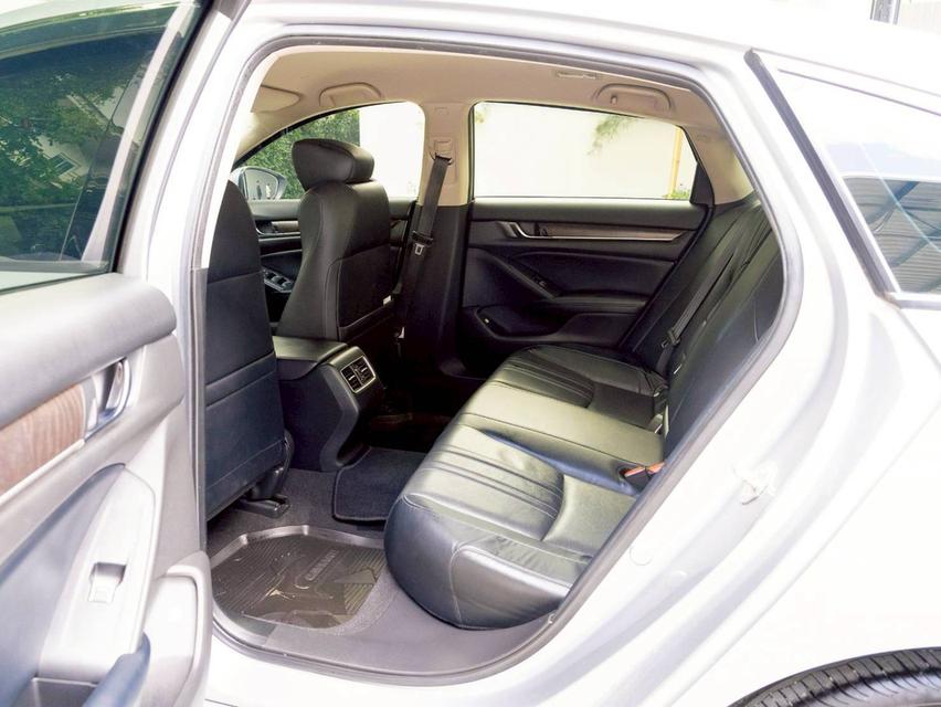 Honda Accord 1.5 TURBO EL ปีจด 2019 10