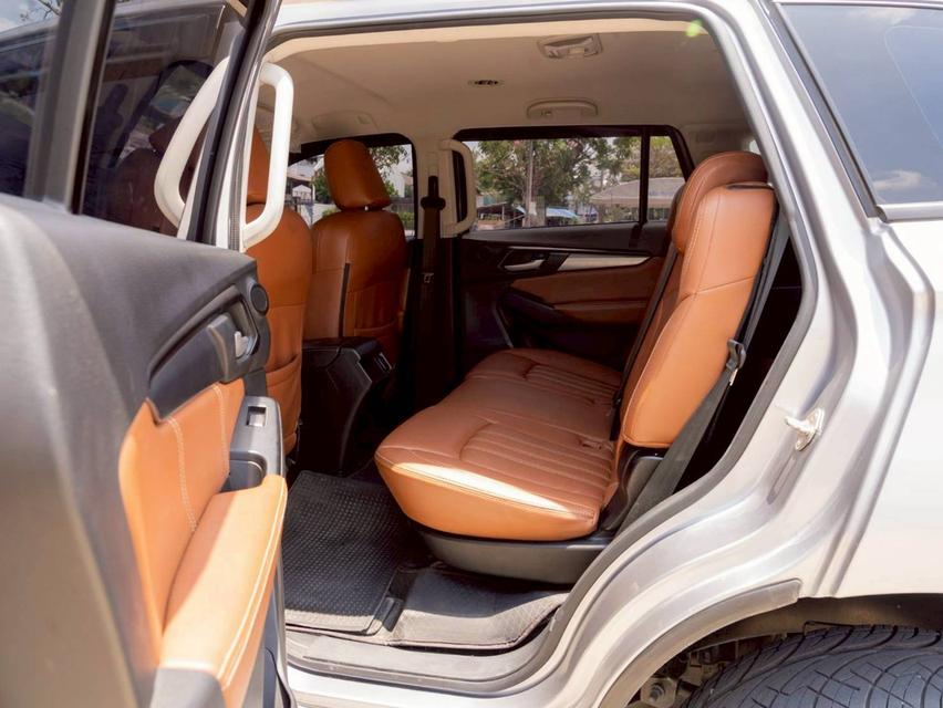ขาย Isuzu MU-X 1.9 Active ปี21 16