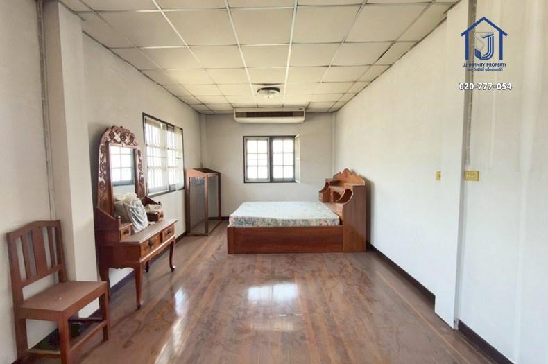 ขายบ้านเดี่ยว 2 ชั้น 70 ตร.ว. หมู่บ้านปิ่นเจริญ 2 (สรงประภา) ซอยสรณคมน์ 35 ใกล้รถไฟฟ้าสายสีแดง 9