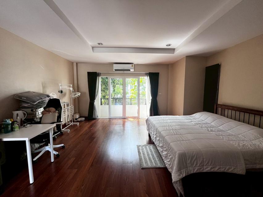 หมู่บ้านเดอะเซนโทร อ่อนนุช-ลาดกระบัง ซอย 20 ถนนลาดกระบัง แขวงลาดกระบัง เขตลาดกระบัง กรุงเทพมหานคร 18