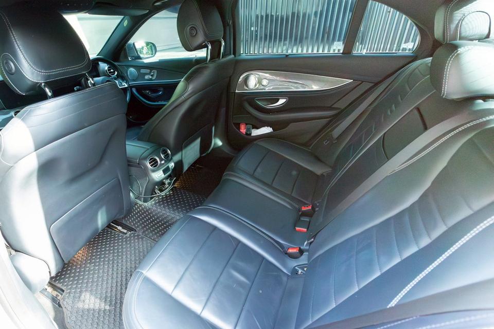 2017 Mercedes-Benz E220 d AMG Dynamic Sedan (เจ้าของขายเอง) 8