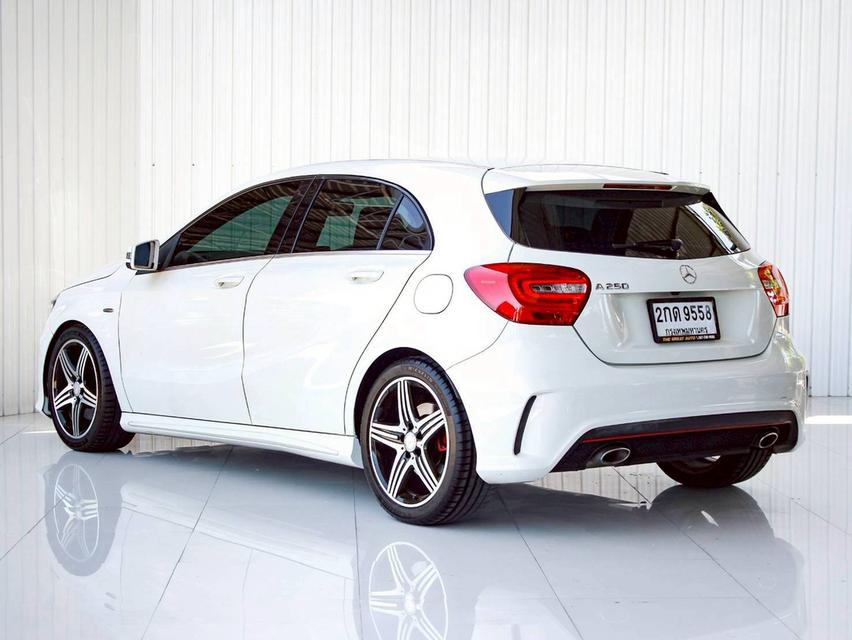 Benz A250 AMG Sport 2.0W176 Sport Hatchback ปี 2013 โฉม ปี 12-19 10