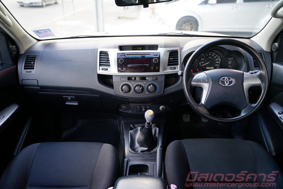 2015 TOYOTA VIGO SMART CAB 2.5 E PRERUNNER VNTURBO  12