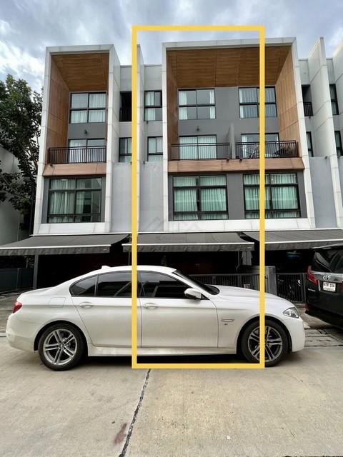 ขายทาวน์โฮม 3.5 ชั้น โครงการอาร์เดน พัฒนาการ Arden Pattanakarn ซอยพัฒนาการ 20 เพียง 10 นาทีถึงทองหล่อ ** Fully furnished 1
