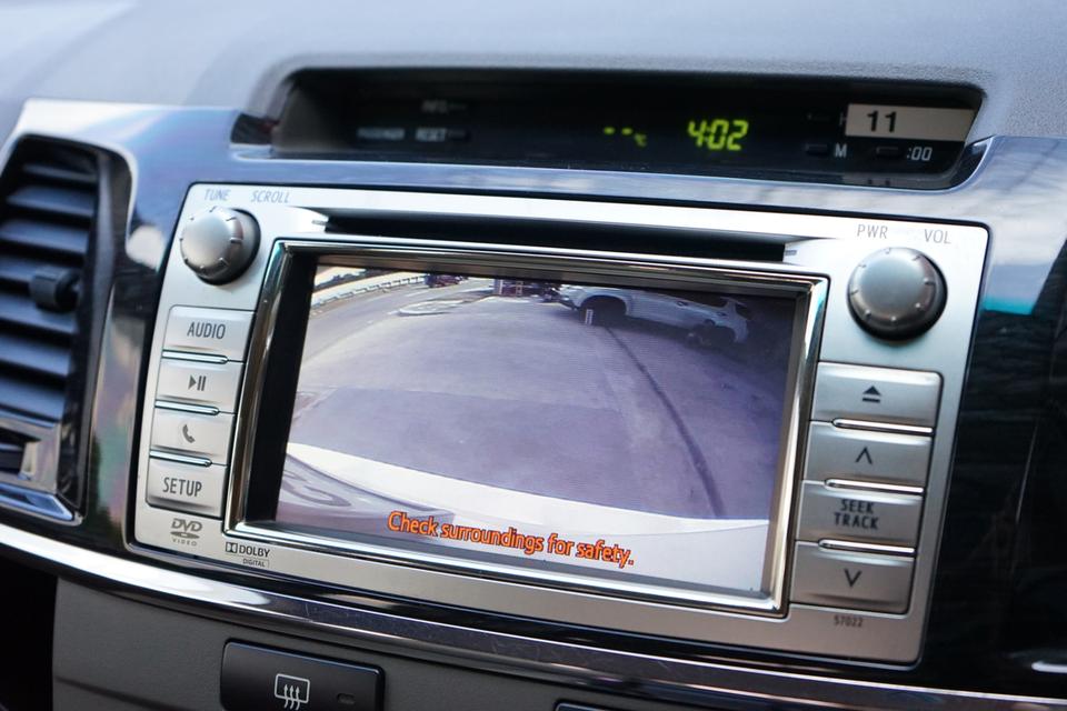 2012 TOYOTA FORTUNER 2.7V 11