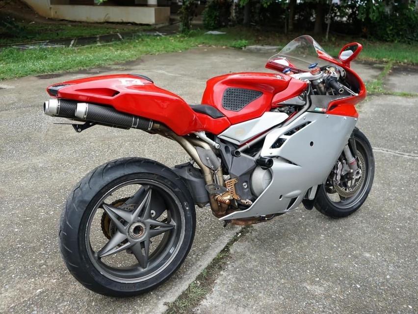 ส่งต่อ MV Agusta F4 โฉมปี 2000 3