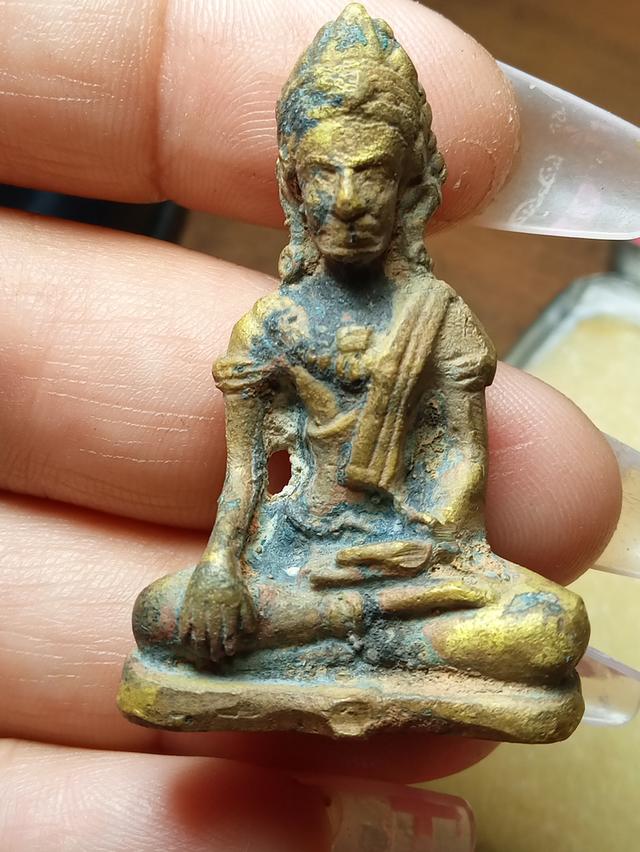 พระหล่อโบราณ ขุด ยุคทวารวดีขึ้นลพบุรีมีคราบเินเก่าฝังแน่น รูปที่ 3